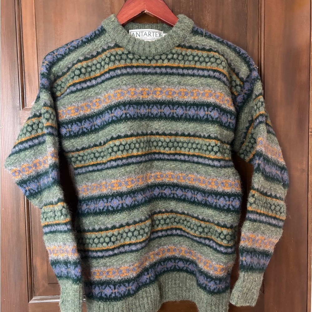 Made in Britain Wool Sweater - Picture 2 of 6